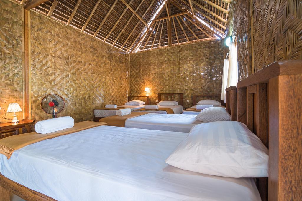 Full Moon Hostel Nusa Penida Chambre photo