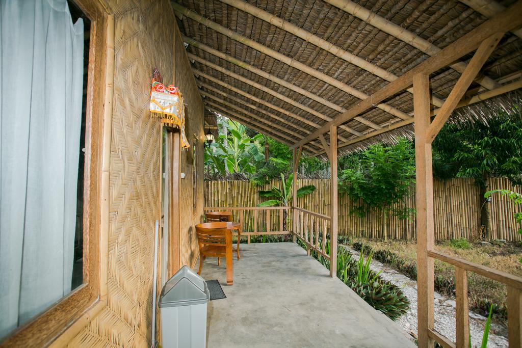 Full Moon Hostel Nusa Penida Extérieur photo