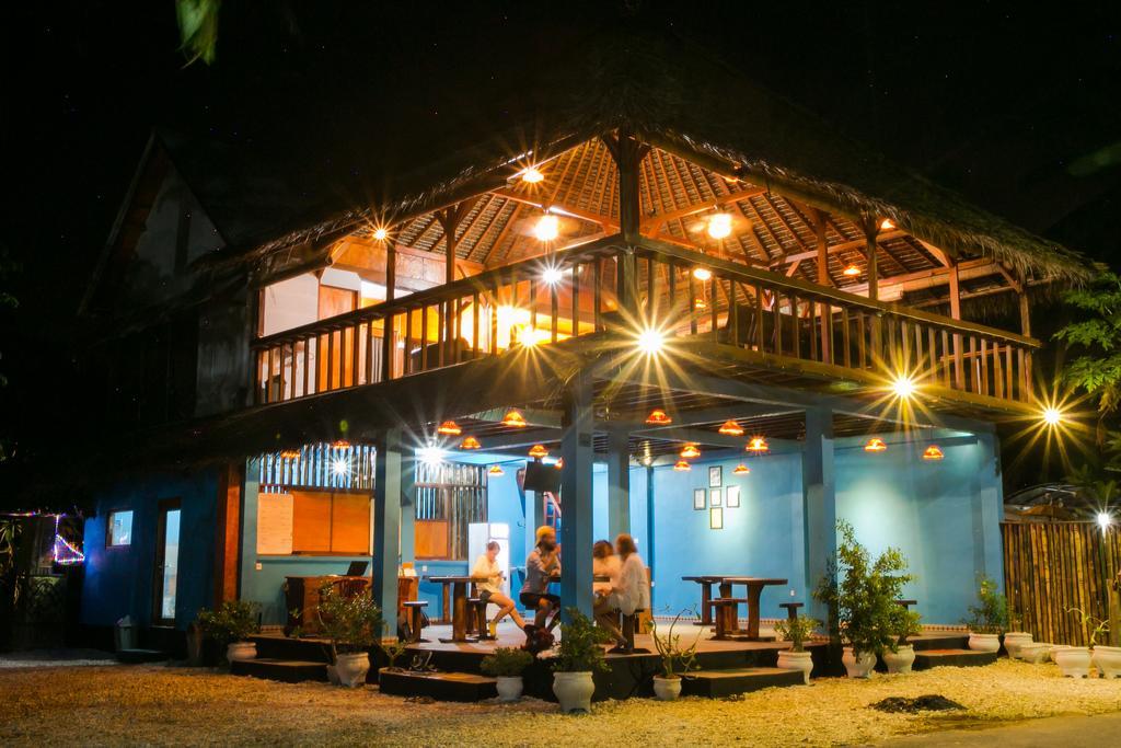 Full Moon Hostel Nusa Penida Extérieur photo