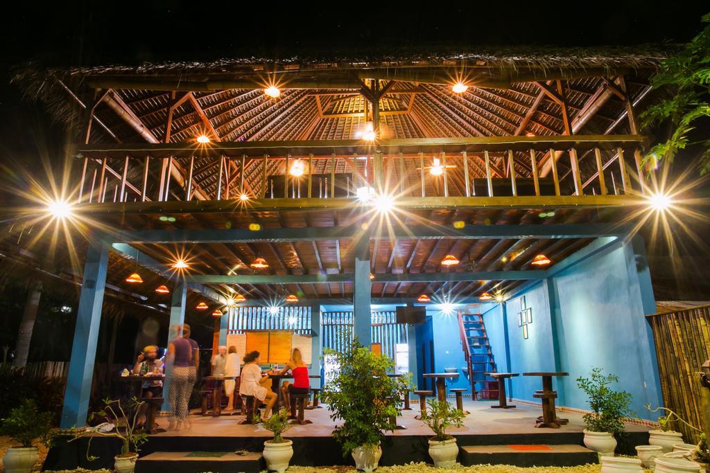 Full Moon Hostel Nusa Penida Extérieur photo