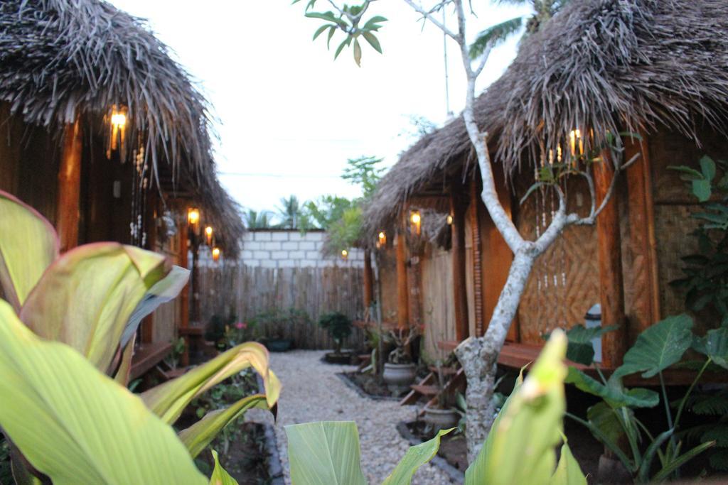 Full Moon Hostel Nusa Penida Extérieur photo
