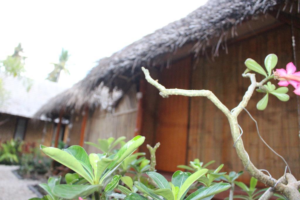 Full Moon Hostel Nusa Penida Extérieur photo