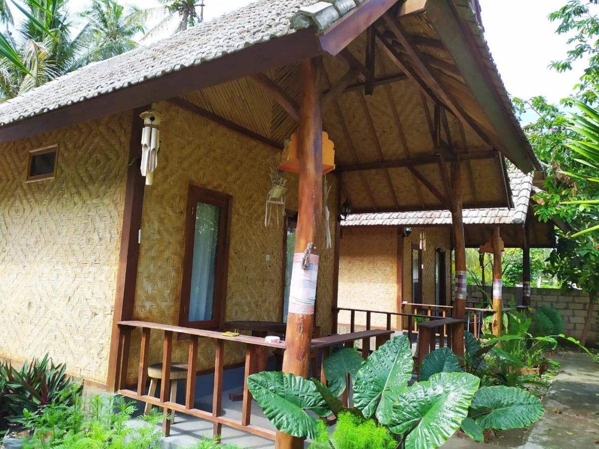 Full Moon Hostel Nusa Penida Extérieur photo